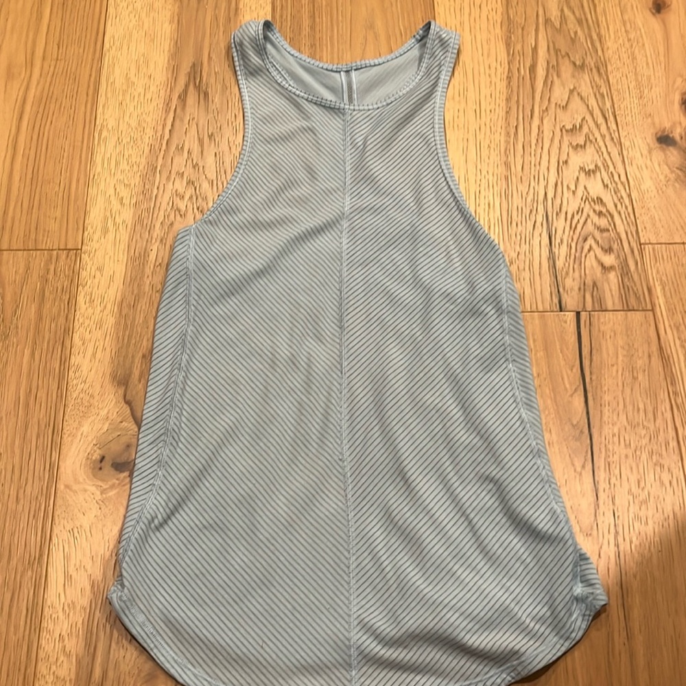 Lululemon running tank